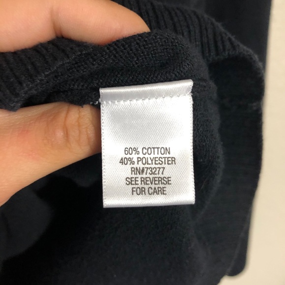 croft & barrow Black V-neck Sweater (Petite Small) - Picture 5 of 7